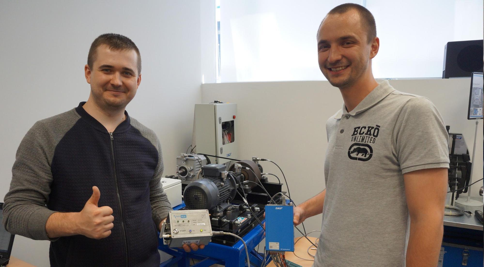 Сергей Васюкевич вместе с коллегой из компании SKF Сергей Васюкевич вместе с коллегой из компании SKF